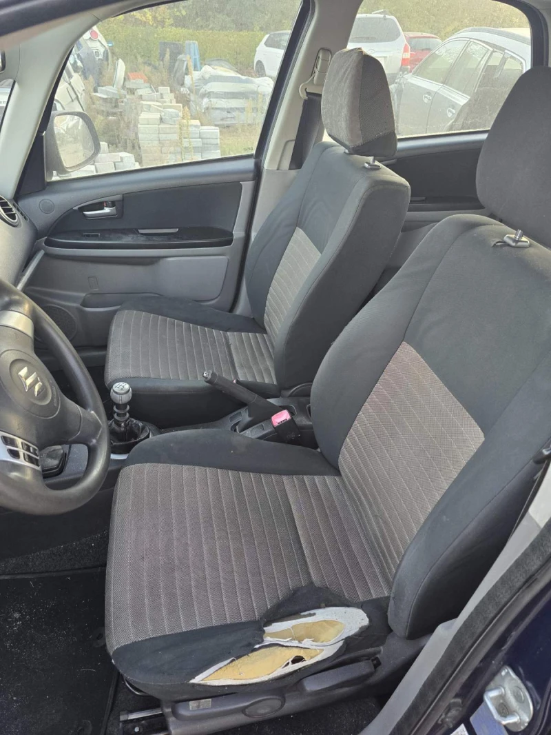 Suzuki SX4 1.6d, снимка 10 - Автомобили и джипове - 47939464