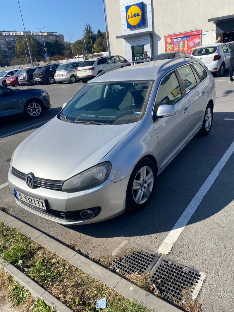 VW Golf, снимка 1 - Автомобили и джипове - 48094688