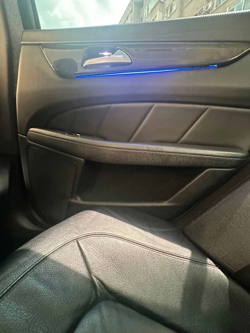 Mercedes-Benz CLS 350 Amg, снимка 12 - Автомобили и джипове - 51039840