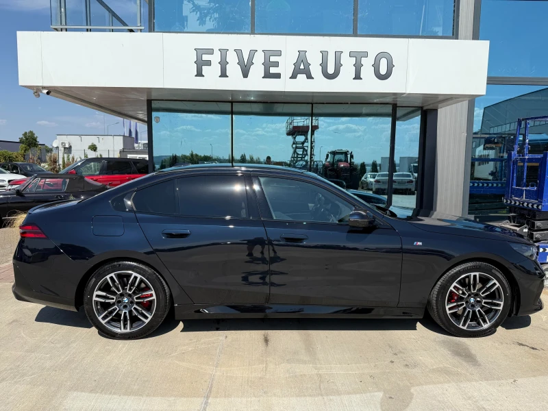 BMW 520 M-Pack PRO/ ГАРАНЦИЯ до 09.2027 г., снимка 8 - Автомобили и джипове - 51420190