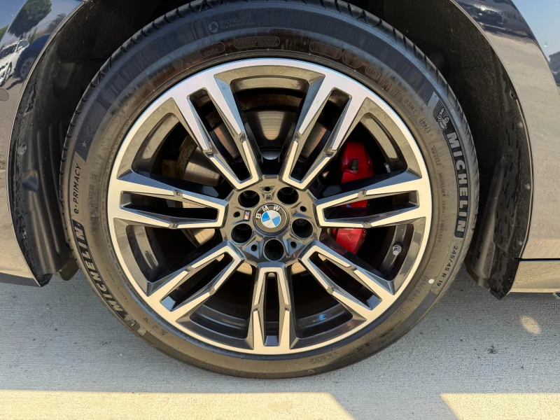 BMW 520 M-Pack PRO/ ГАРАНЦИЯ до 09.2027 г., снимка 16 - Автомобили и джипове - 51420190