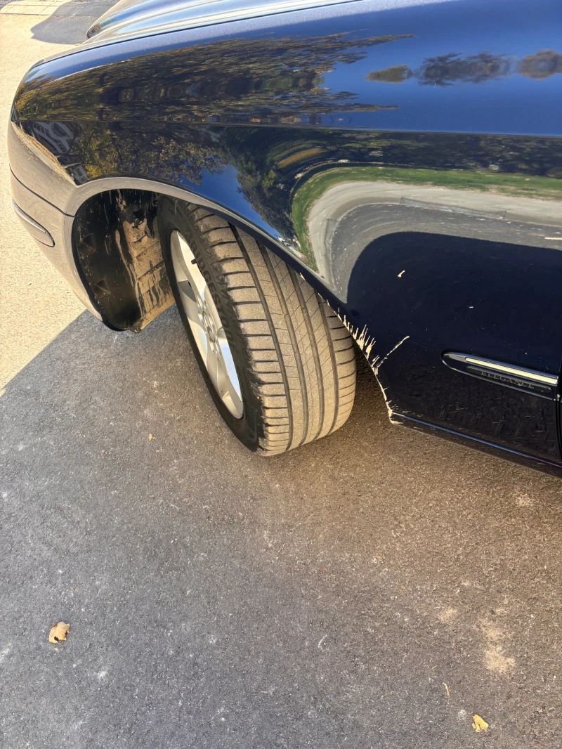 Mercedes-Benz E 240, снимка 2 - Автомобили и джипове - 52264960