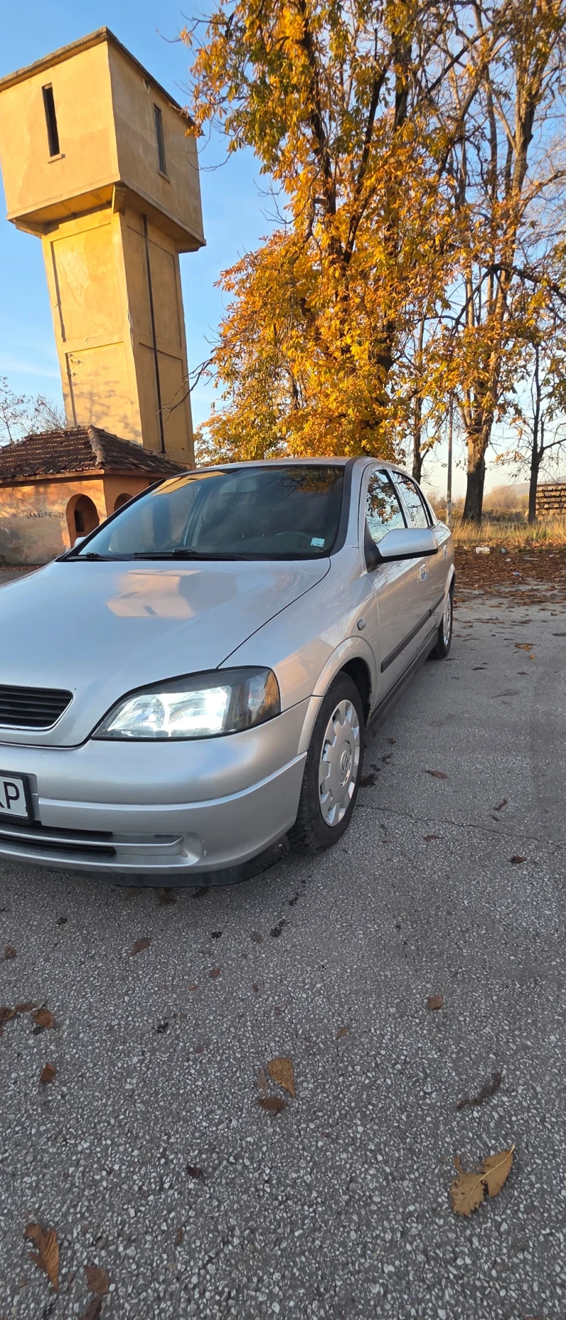 Opel Astra 1.6i, снимка 2 - Автомобили и джипове - 52923618
