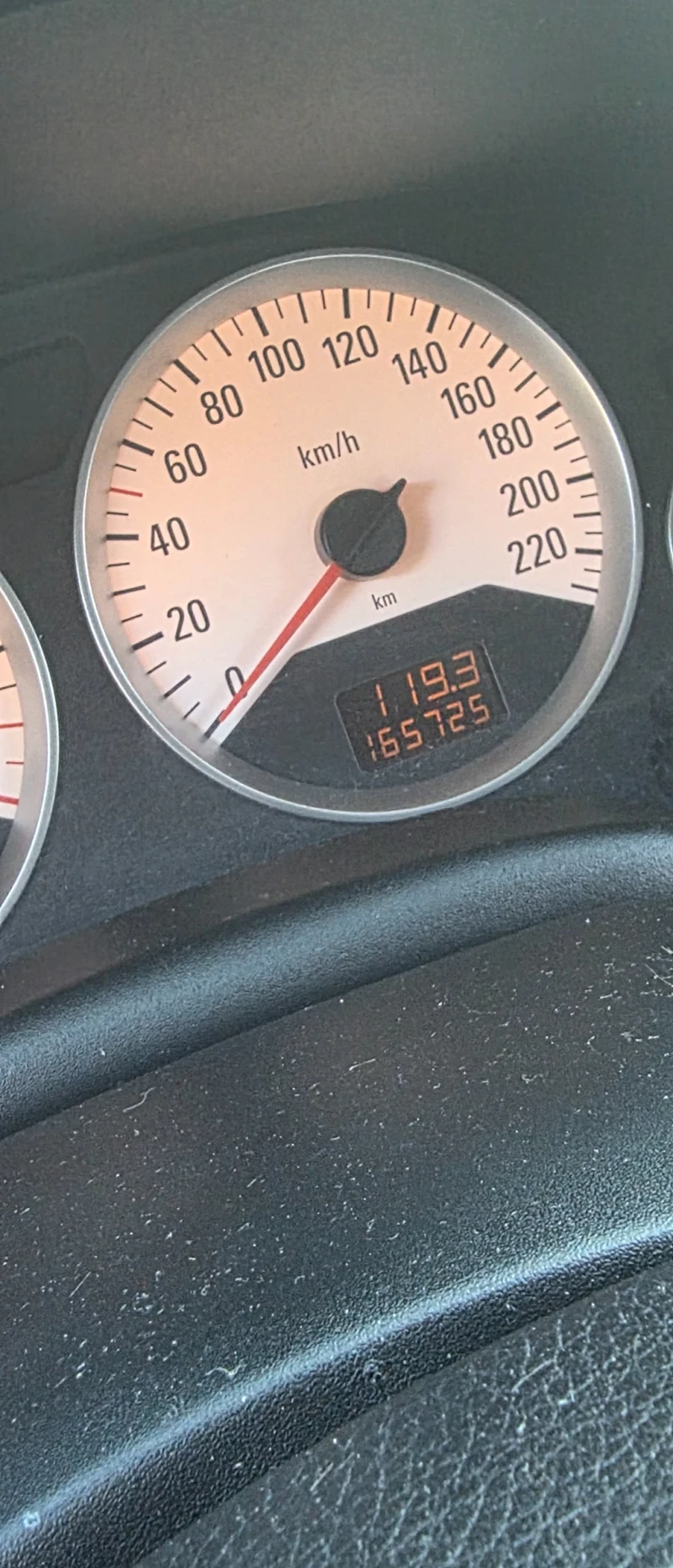 Opel Astra 1.6i, снимка 12 - Автомобили и джипове - 52923618