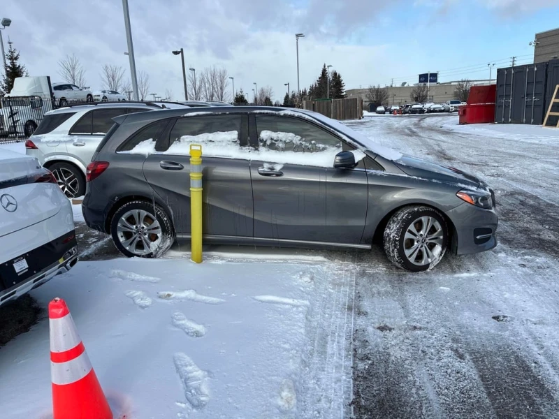 Mercedes-Benz B 250 * CARFAX * БЕЗ ПЪРВОНАЧАЛНА ВНОСКА, снимка 3 - Автомобили и джипове - 52967176