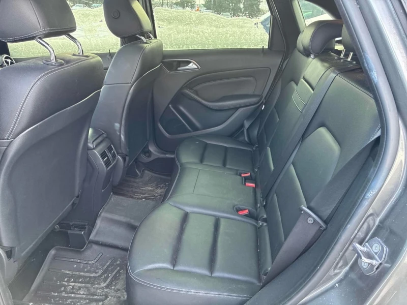 Mercedes-Benz B 250 * CARFAX * БЕЗ ПЪРВОНАЧАЛНА ВНОСКА, снимка 12 - Автомобили и джипове - 52967176