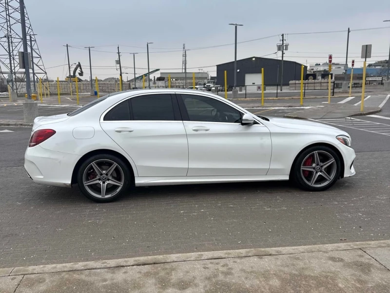 Mercedes-Benz C 300 * CARFAX * ЦЕНА ДО БГ, снимка 4 - Автомобили и джипове - 53306367