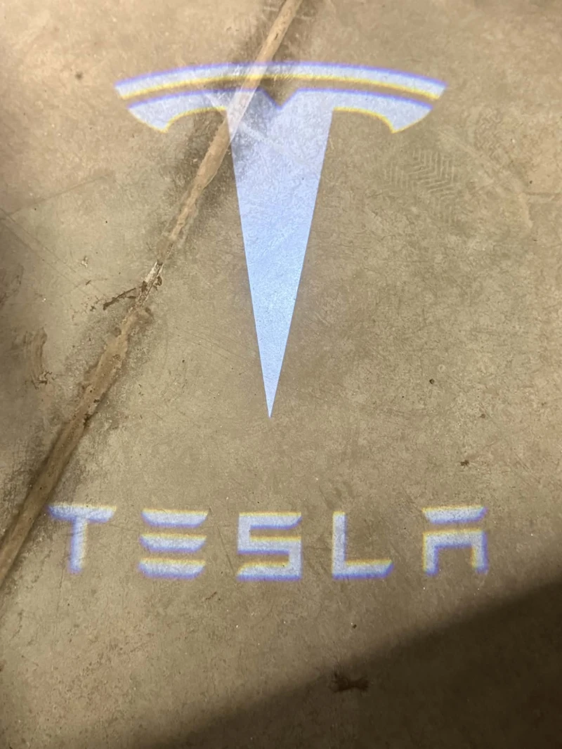 Tesla Model 3, снимка 10 - Автомобили и джипове - 53391506