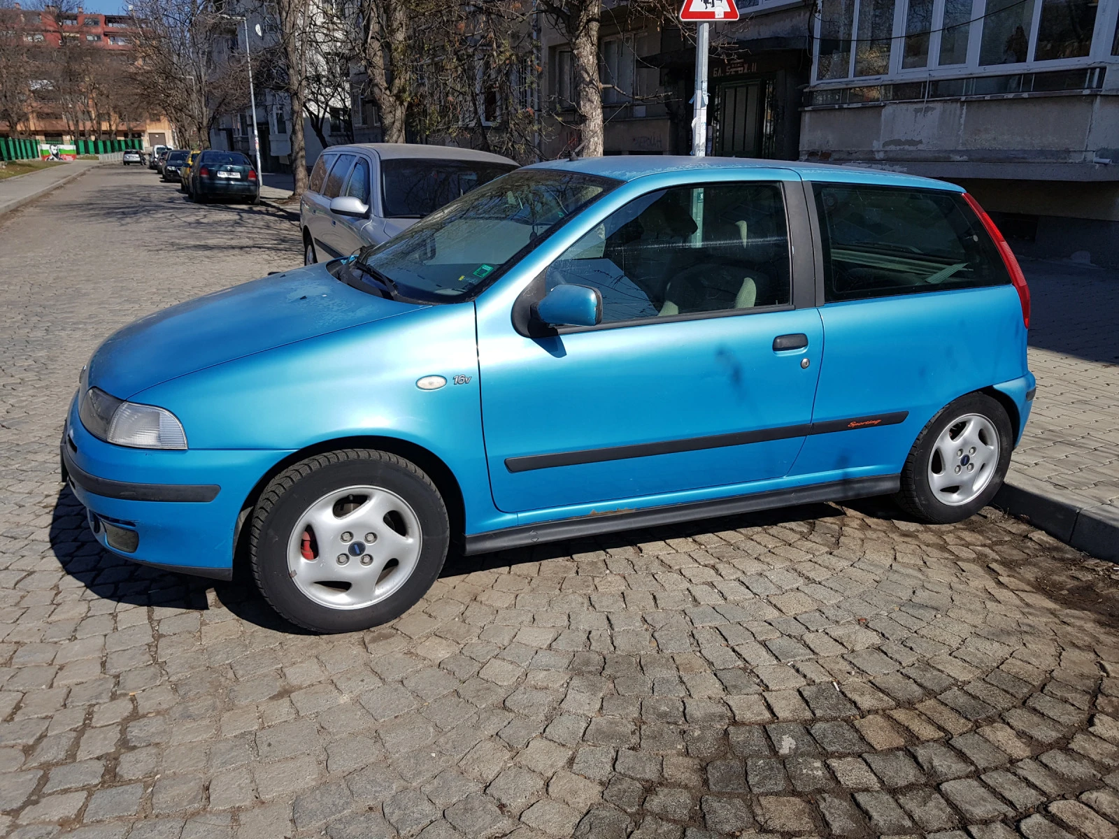 Fiat Punto 1.2 sporting Turbo - изображение 2