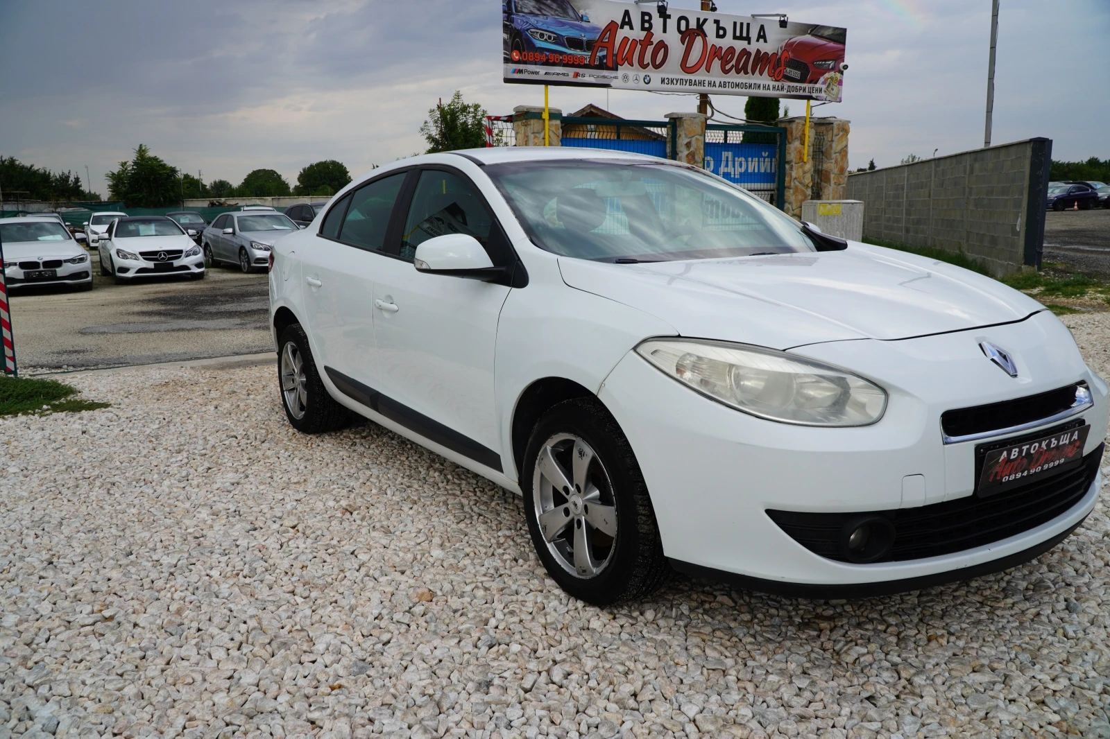 Renault Fluence 1.5DCi 110k.c. РЕГИСТРИРАН!!! - изображение 3