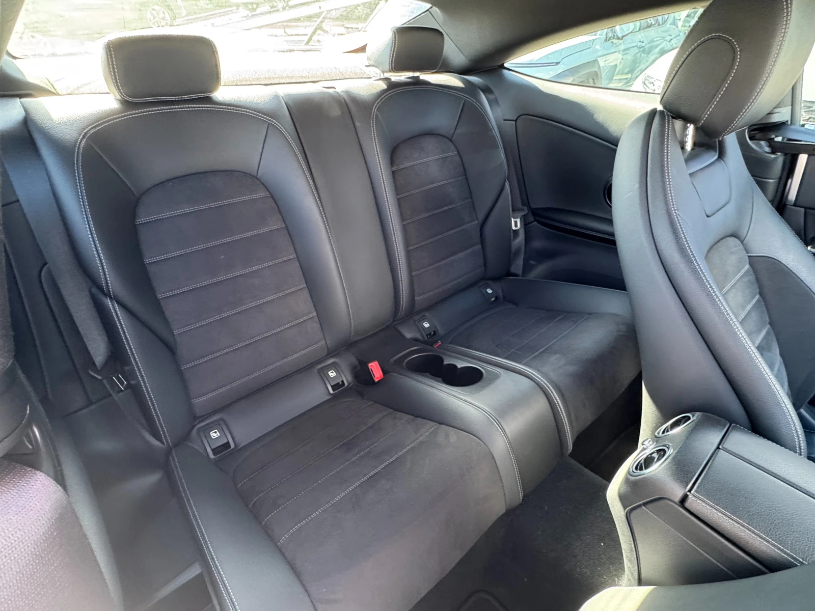 Mercedes-Benz C 250 4Matic AMG Line, снимка 10 - Автомобили и джипове - 50284942