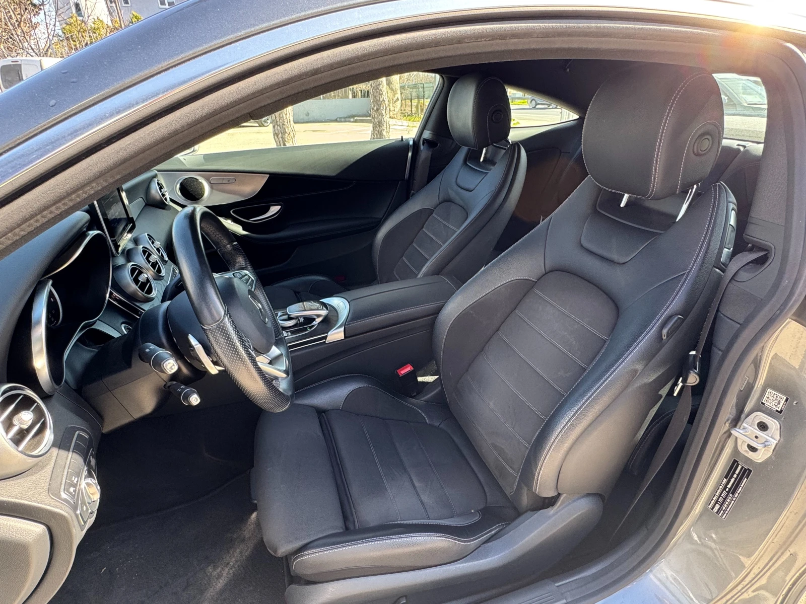 Mercedes-Benz C 250 4Matic AMG Line, снимка 7 - Автомобили и джипове - 50284942