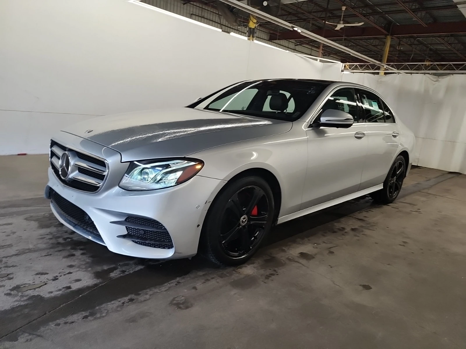 Mercedes-Benz E 300 CARFAX* ОПЦИЯ ЗА ФИНАНСИРАНЕ*  - изображение 3
