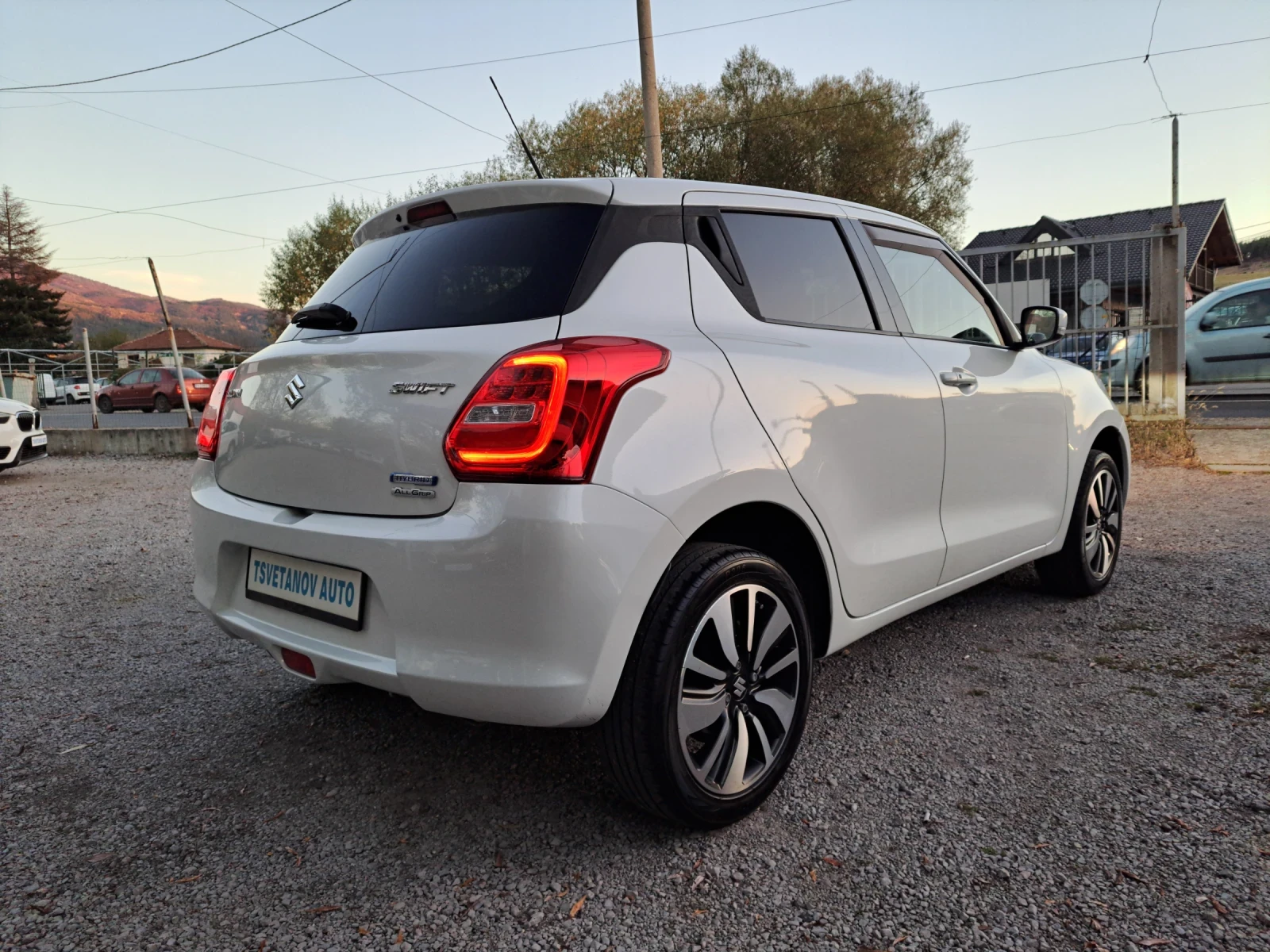 Suzuki Swift HIBRID 4x4 ALLGRIP - FUL EKSTRI - изображение 8