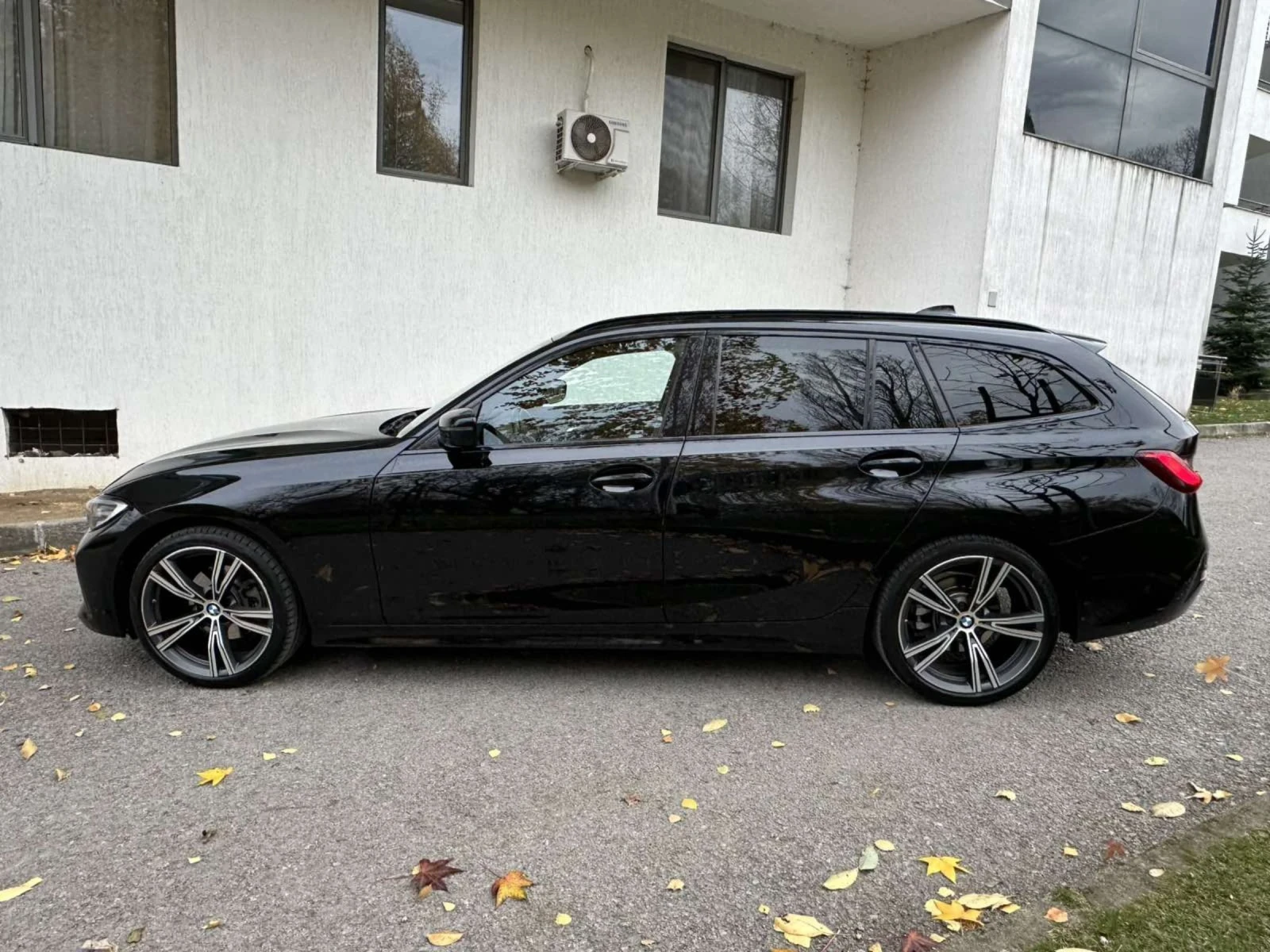 BMW 320 d / X-DRIVE / 86000км - изображение 4