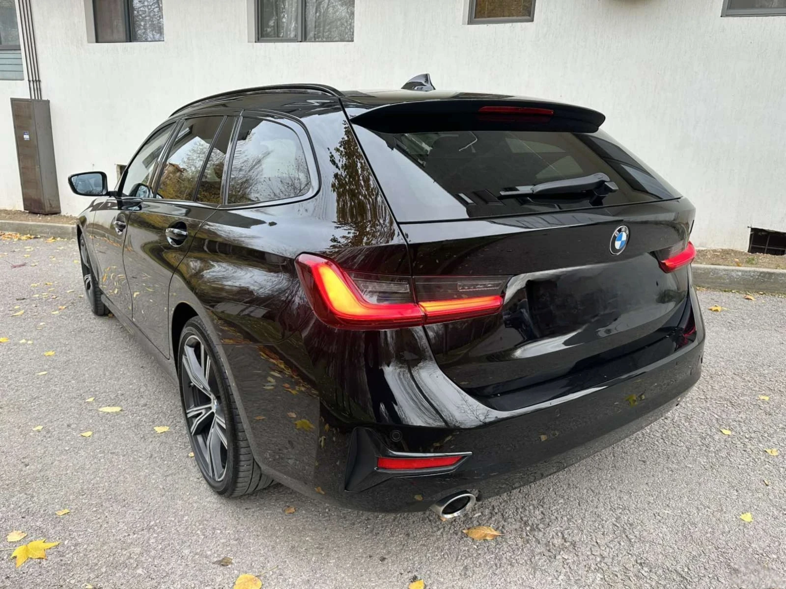 BMW 320 d / X-DRIVE / 86000км - изображение 5