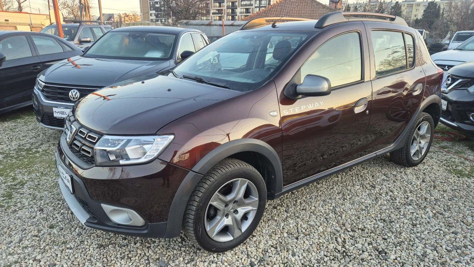 Dacia Sandero 1.5 DCI STEPWAY НАВИ АВТОПИЛОТ ЛЕД ЛИЗИНГ  - изображение 3