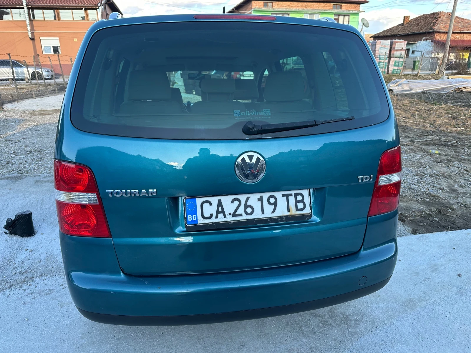 VW Touran 1.9тди 105кс 6ск 7местна хладилна жабка - изображение 5