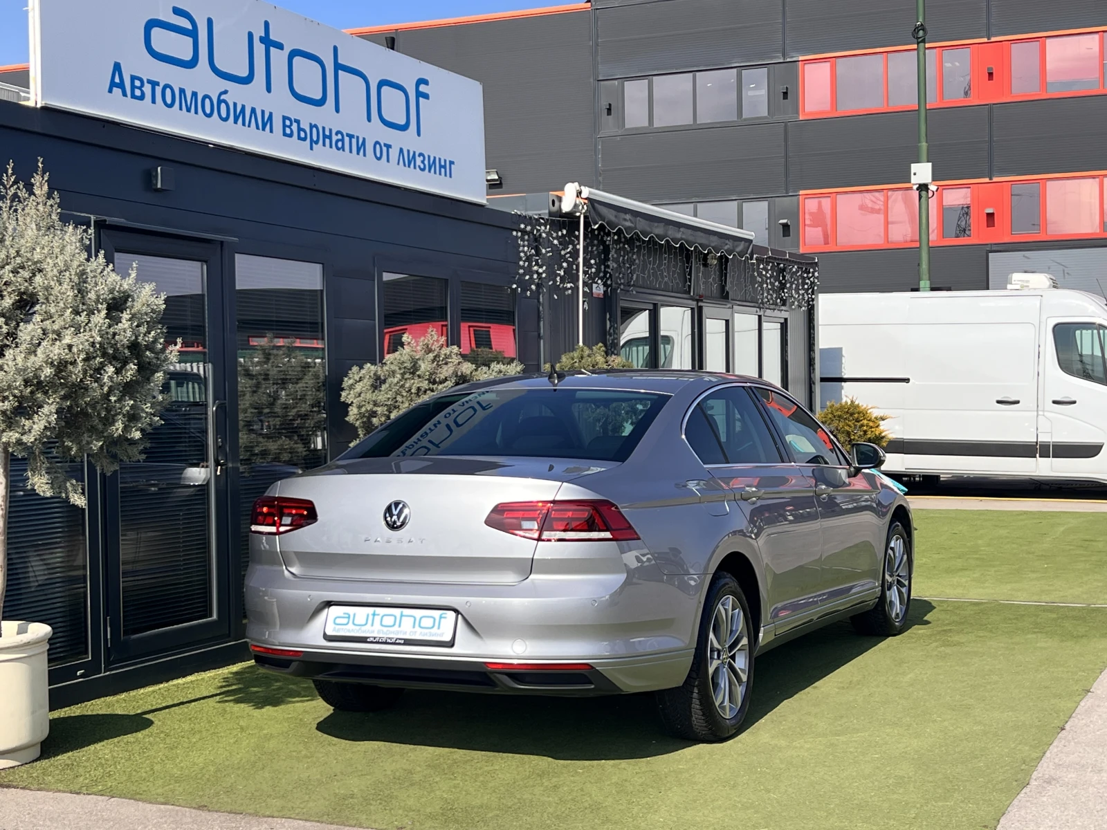 VW Passat BUSINESS+ /2.0tdi/150k.c./6MT, снимка 4 - Автомобили и джипове - 53737602