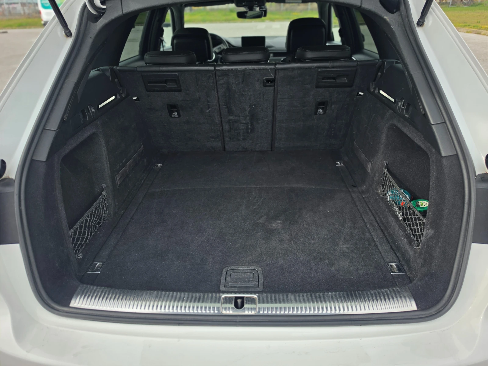 Audi A4 Avant 2.0 TDI S-line, снимка 9 - Автомобили и джипове - 53968802