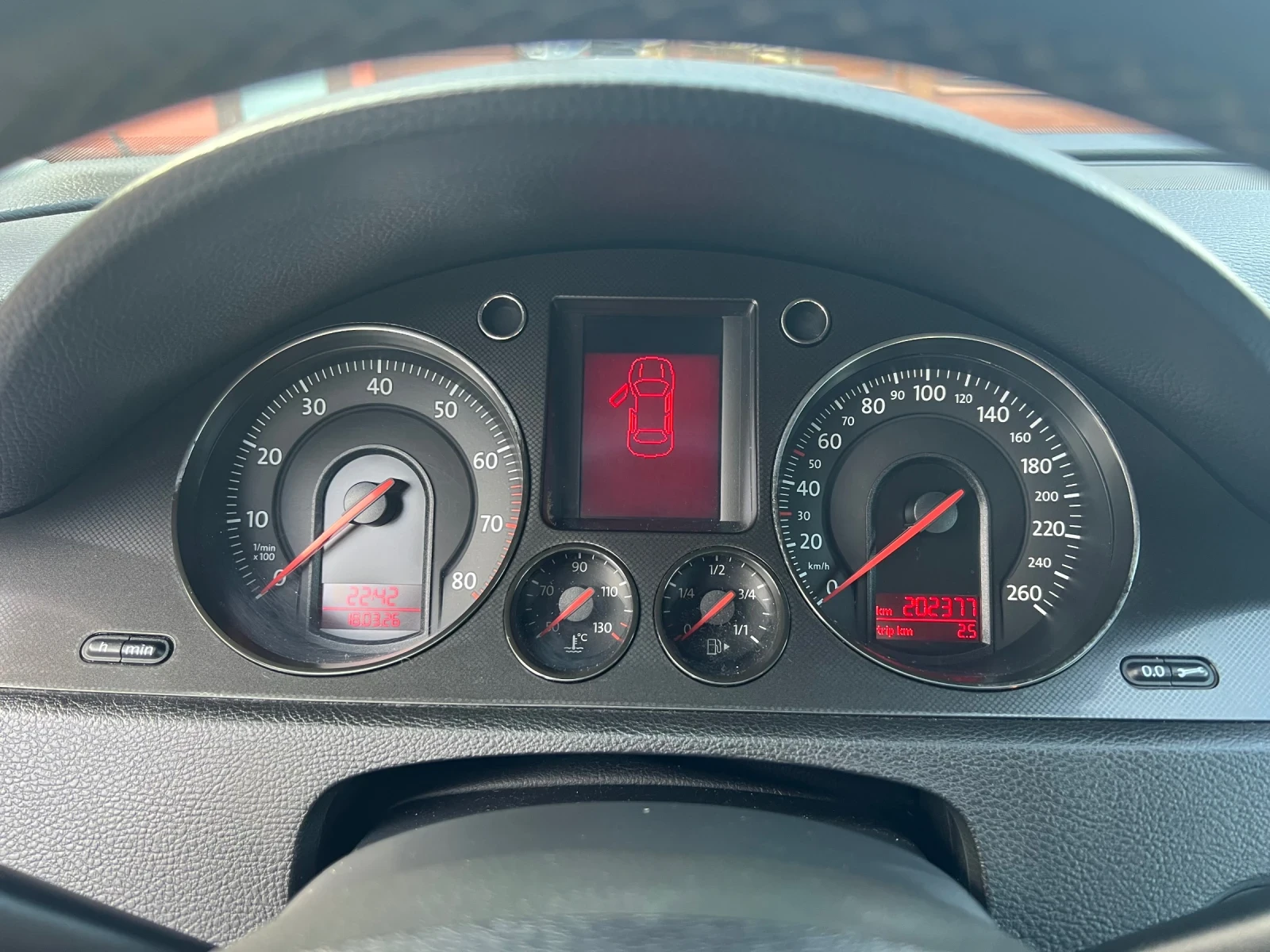 VW Passat 2.0 FSI 150 k.с., снимка 10 - Автомобили и джипове - 54045285