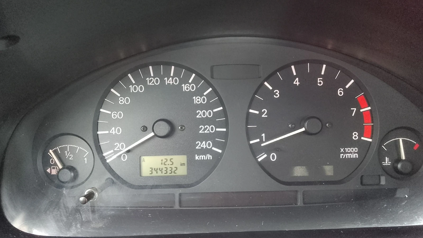 Mitsubishi Carisma 1.6 GLX ����� ��������� | Mobile.bg � ����������� 5