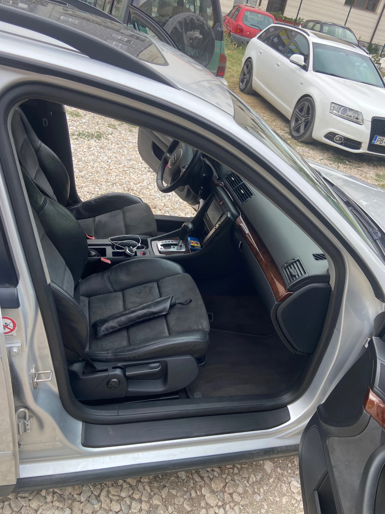 Audi A4 quattro, снимка 10 - Автомобили и джипове - 54323794