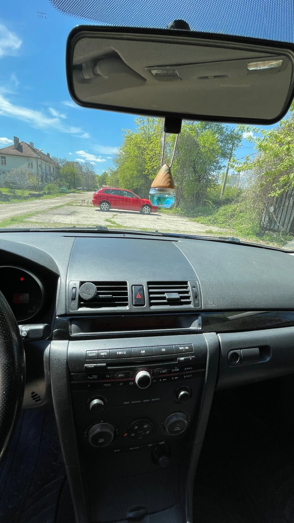 Mazda 3 1.6 105кс, снимка 6 - Автомобили и джипове - 54306157