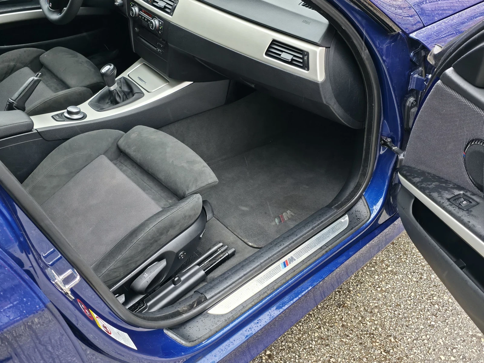 BMW 320 d 163 M Italy, снимка 13 - Автомобили и джипове - 54313027