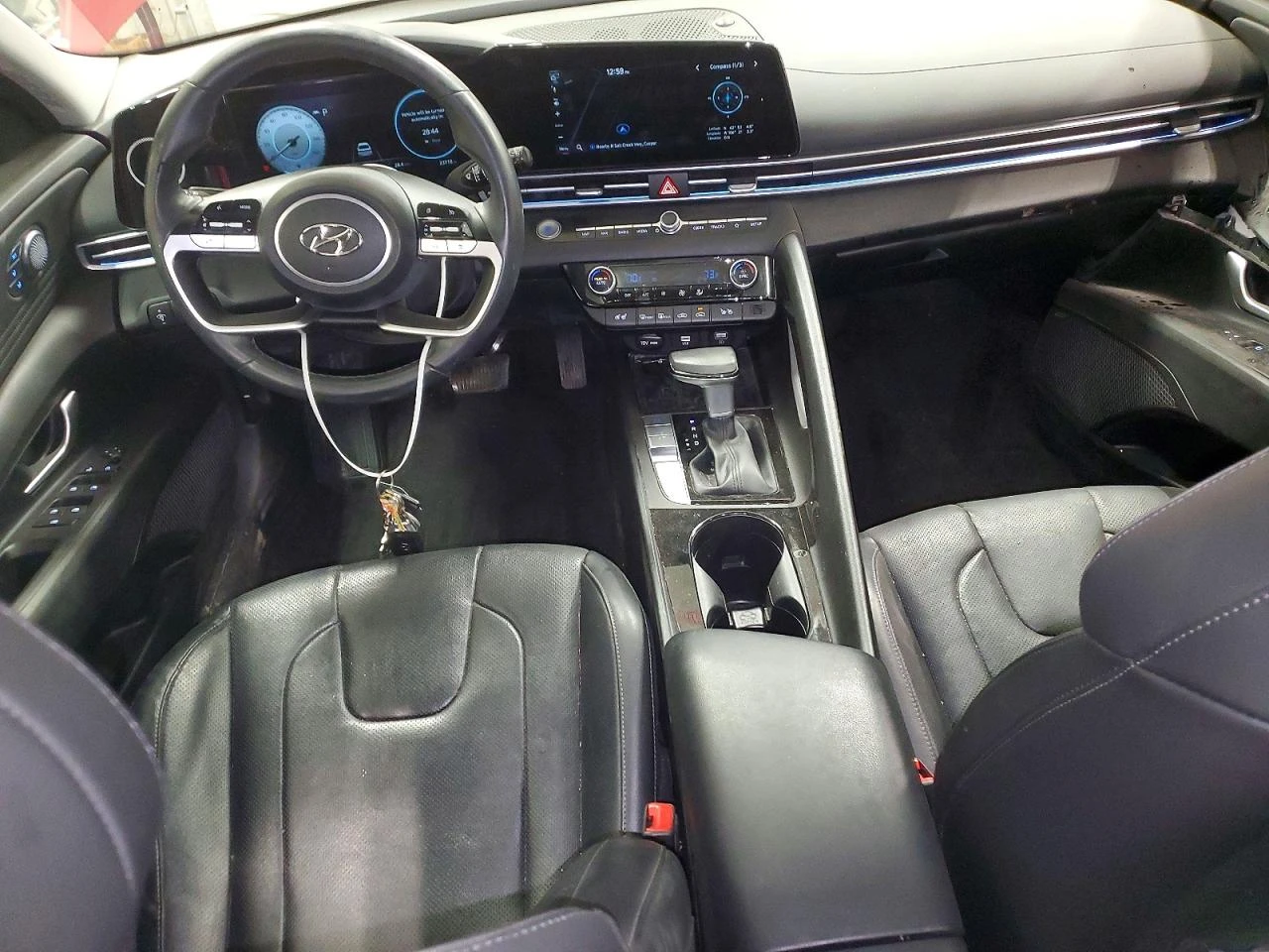 Hyundai Elantra 1.6l Limited DCT, снимка 8 - Автомобили и джипове - 54356572