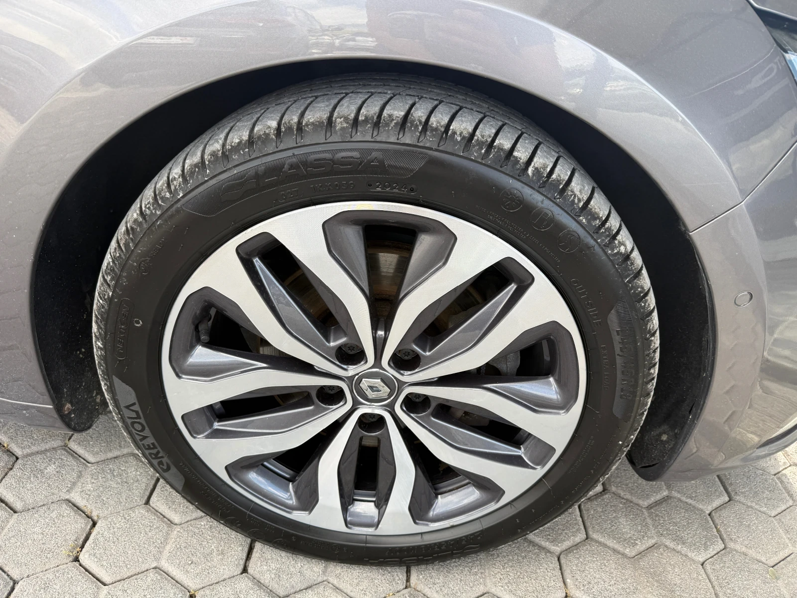 Renault Talisman 1.6 DCI! Сервизна история. ПЕРФЕКТЕН!, снимка 14 - Автомобили и джипове - 54415302