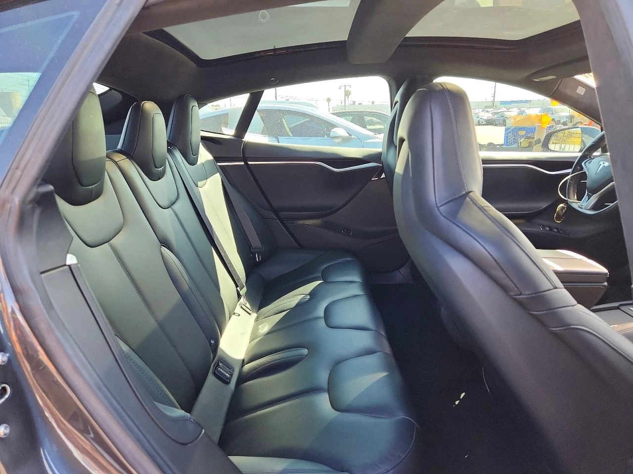 Tesla Model S | Mobile.bg � ����������� 10