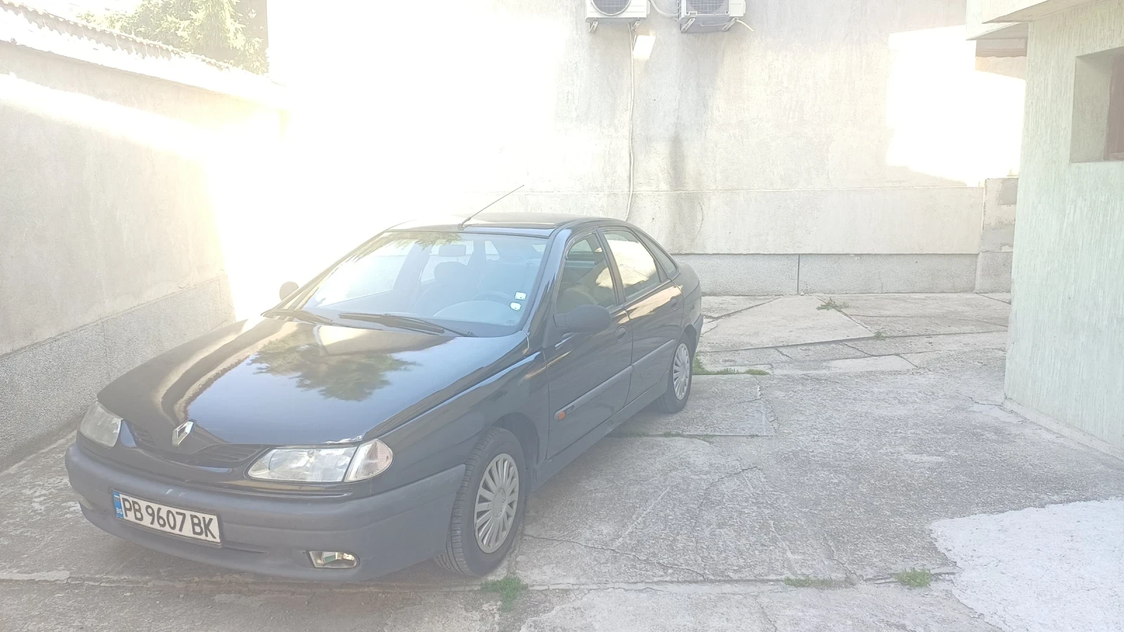 Renault Laguna, снимка 3 - Автомобили и джипове - 54900482