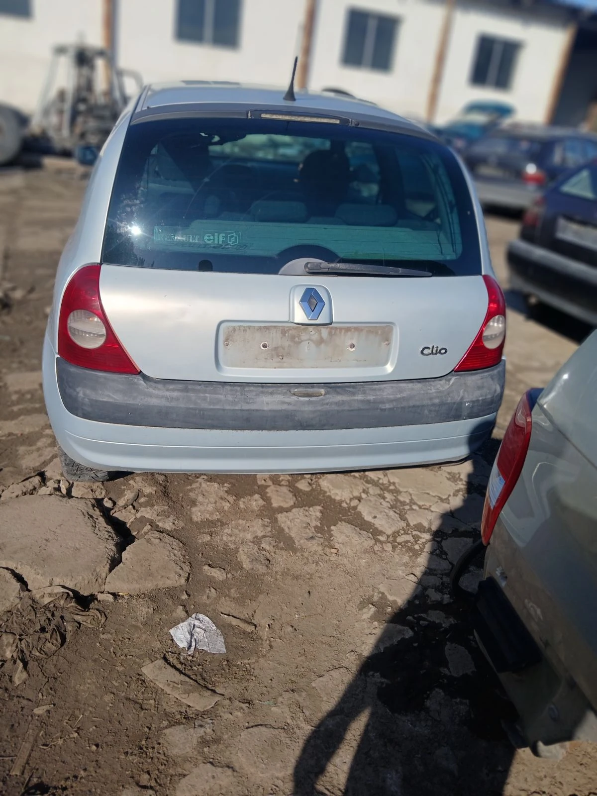 Renault Clio, снимка 3 - Автомобили и джипове - 54908747