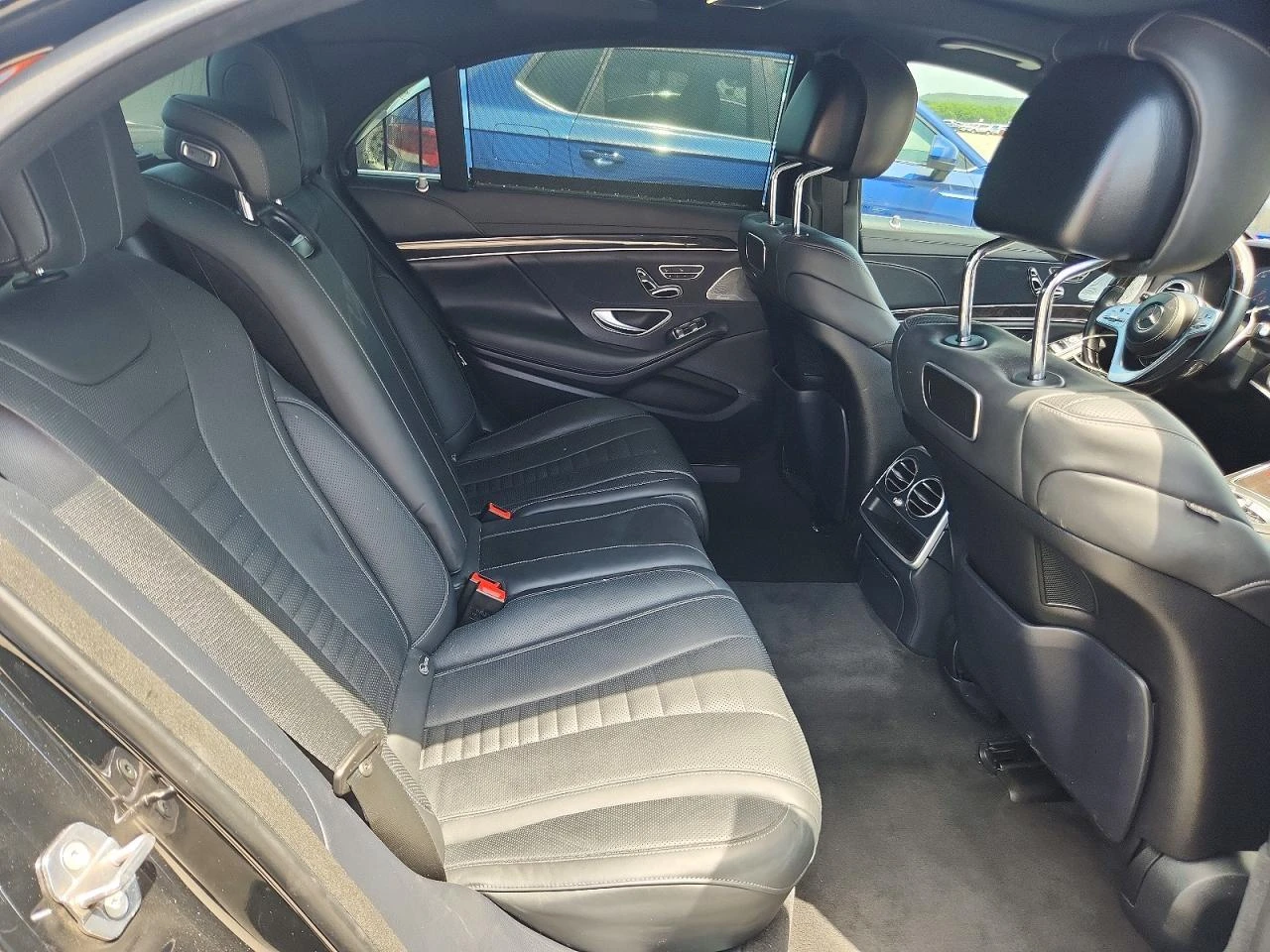 Mercedes-Benz S 560 !!4MATIC!! SPECIAL, снимка 10 - Автомобили и джипове - 54913351