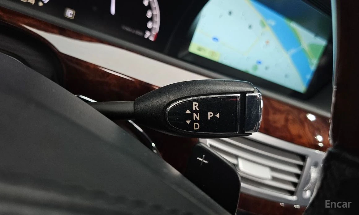 Mercedes-Benz S 500, снимка 9 - Автомобили и джипове - 55047068