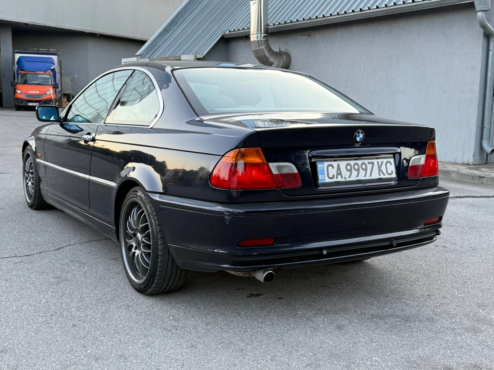 BMW 318 CI, снимка 6 - Автомобили и джипове - 55082055