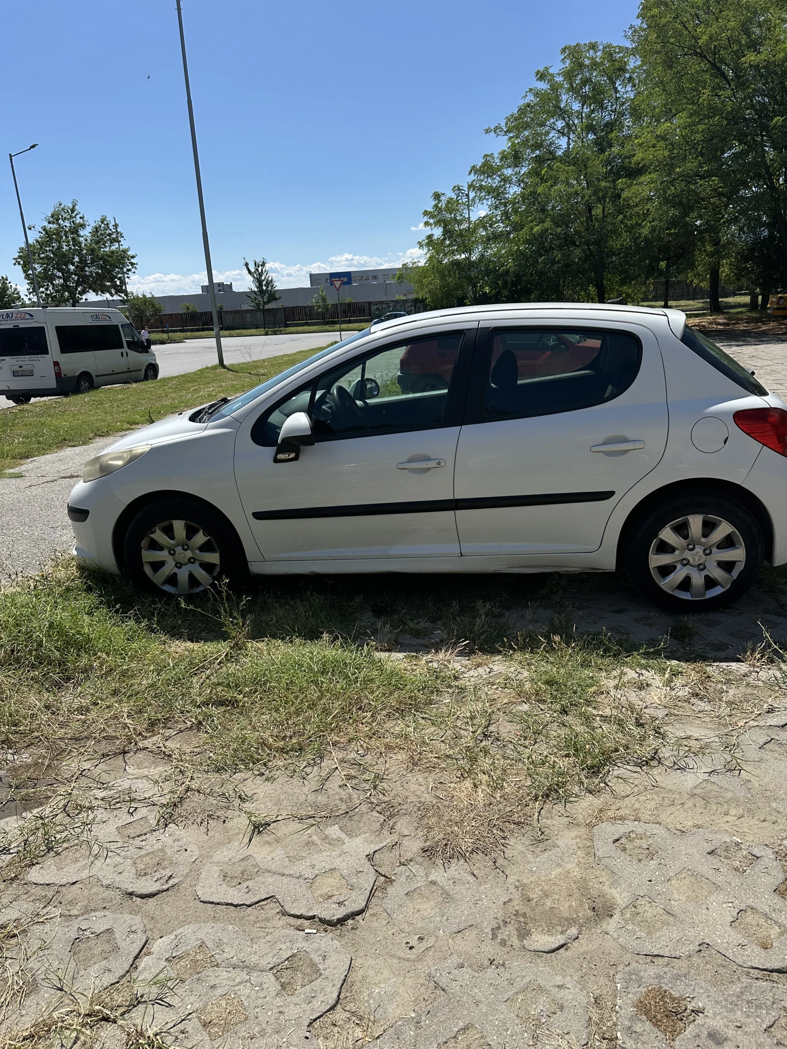 Peugeot 207 1.4 HDI, снимка 2 - Автомобили и джипове - 55611121