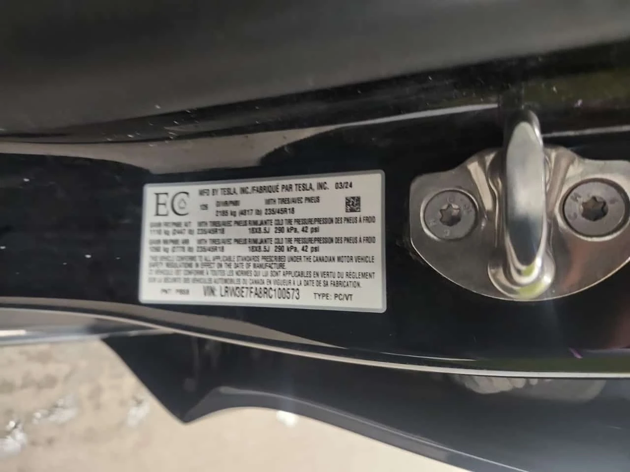 Tesla Model 3  RWD / Carfax / ����������  | Mobile.bg � ����������� 16