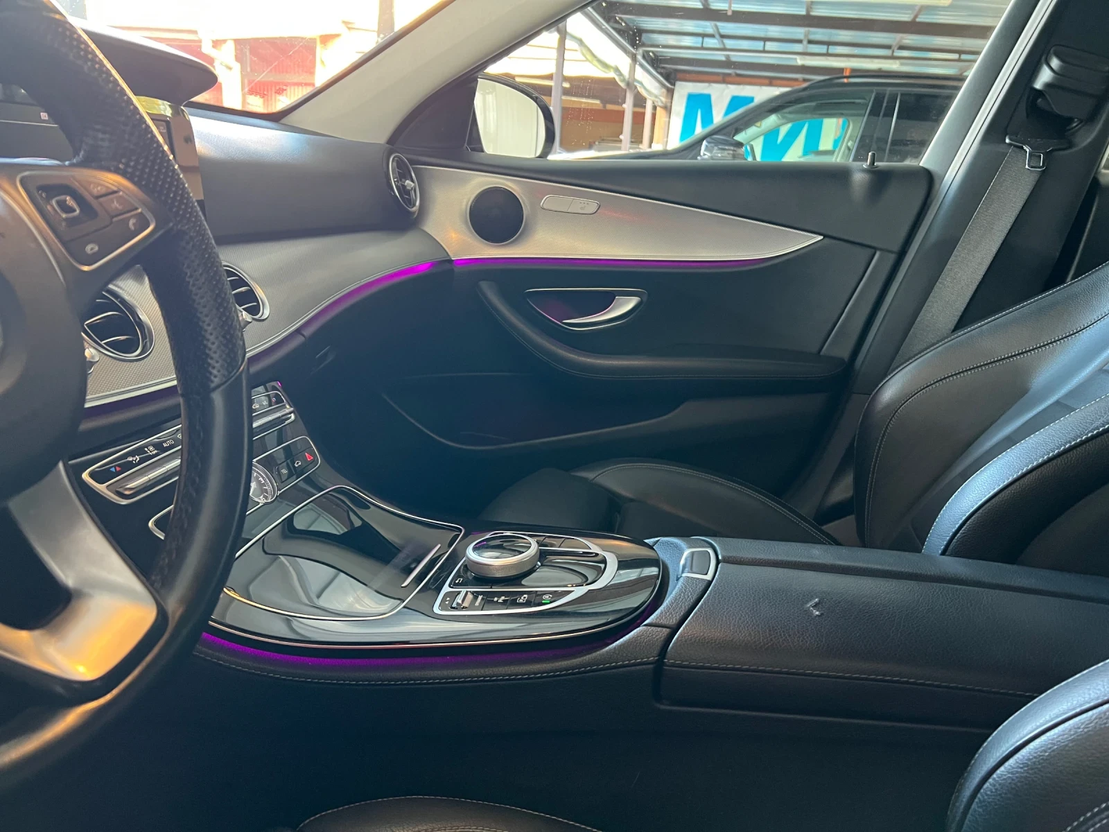 Mercedes-Benz E 220, снимка 10 - Автомобили и джипове - 56723191
