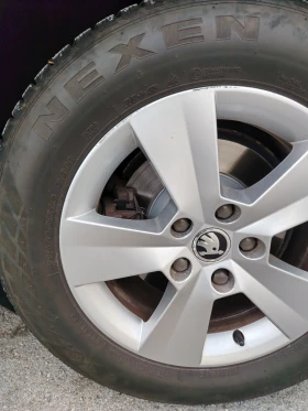 Skoda Superb, снимка 14