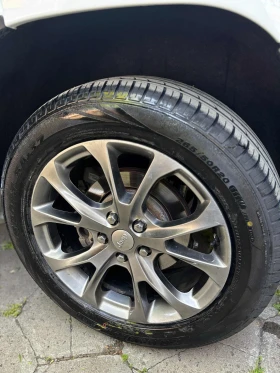 Jeep Grand cherokee Summit 5.7 GAZ - 64500 лв. - 26356801 13