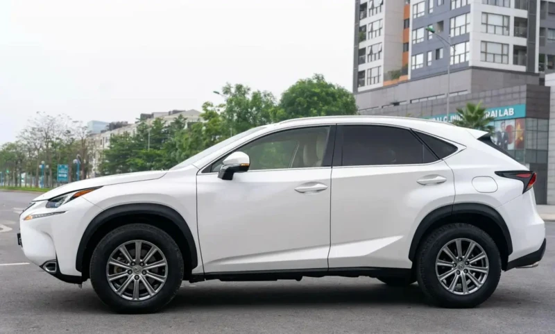 Lexus NX 200t 30 000km, снимка 7 - Автомобили и джипове - 47142943