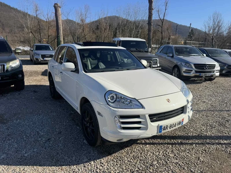 Porsche Cayenne 3.0 , снимка 2 - Автомобили и джипове - 48746488