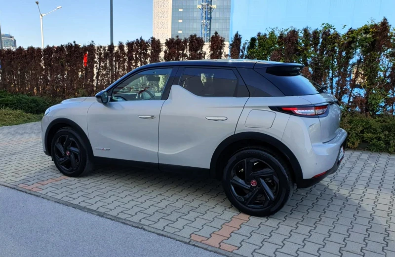 DS DS 3 Crossback 1.5BlueHDI/Performance Line/Automatic, снимка 6 - Автомобили и джипове - 51777984