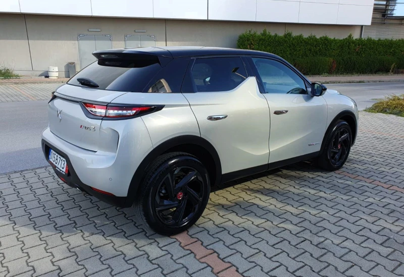 DS DS 3 Crossback 1.5BlueHDI/Performance Line/Automatic, снимка 4 - Автомобили и джипове - 51777984
