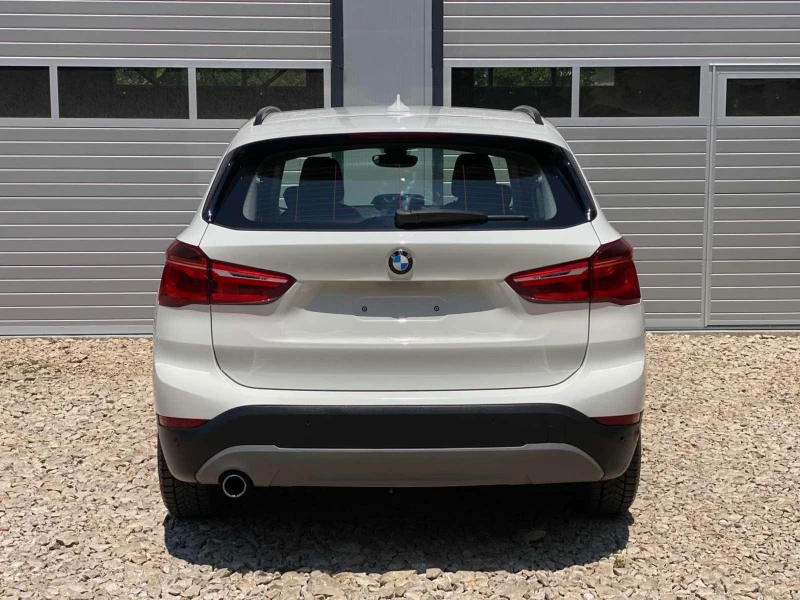 BMW X1 18I sDrive F48, снимка 5 - Автомобили и джипове - 51913313