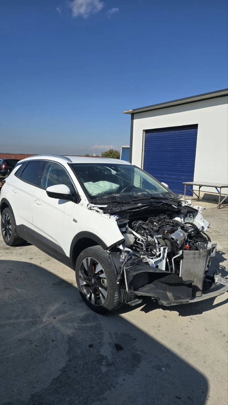 Opel Grandland X 1.5cdti, снимка 5 - Автомобили и джипове - 52154128