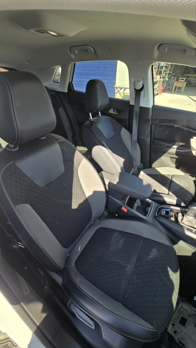 Opel Grandland X 1.5cdti, снимка 7 - Автомобили и джипове - 52154128