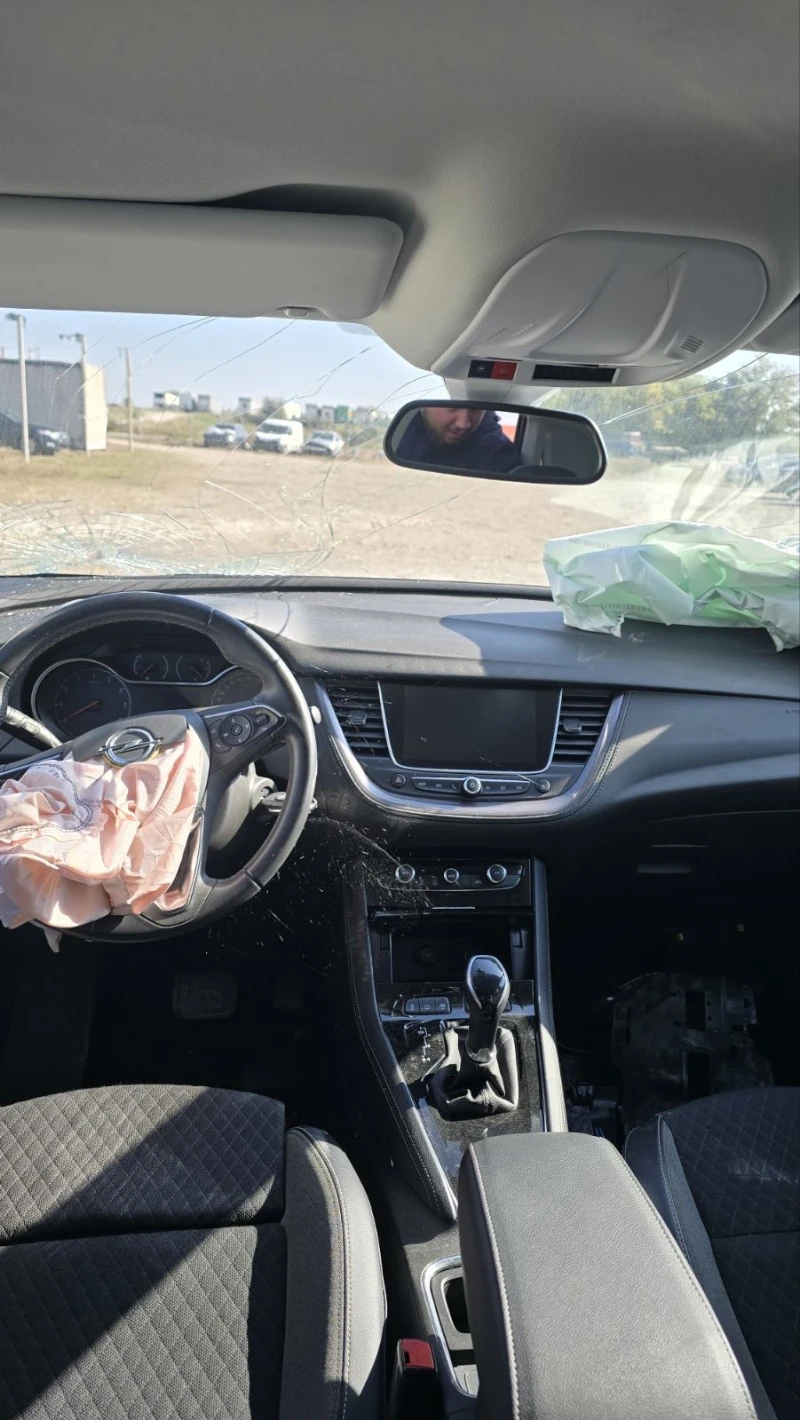 Opel Grandland X 1.5cdti, снимка 10 - Автомобили и джипове - 52154128